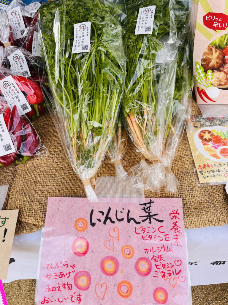 素手で確かめながらならできる……。野菜の間引き・洗浄に挑戦！