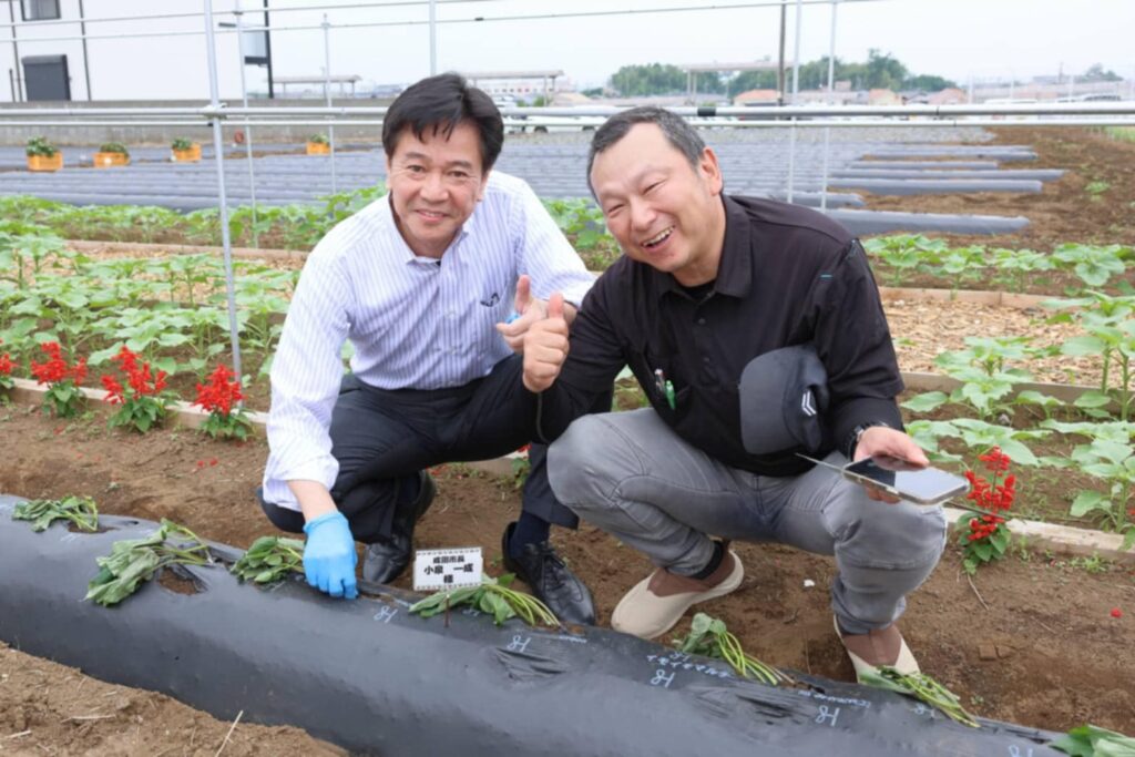 「雨上がりの畑に笑顔が咲きました！」スカイアースファームでのさつまいもの苗植え体験レポート