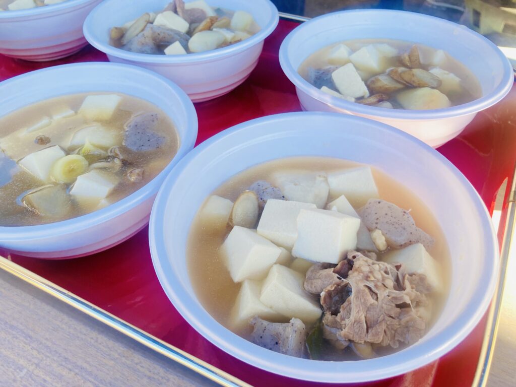 高校生と地域住民が